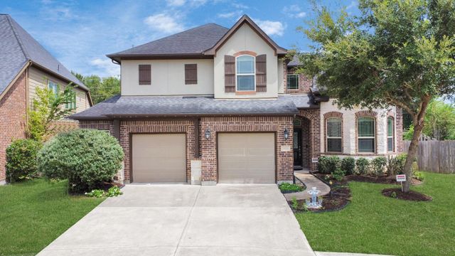 3803 May Ridge Ln — Riverstone