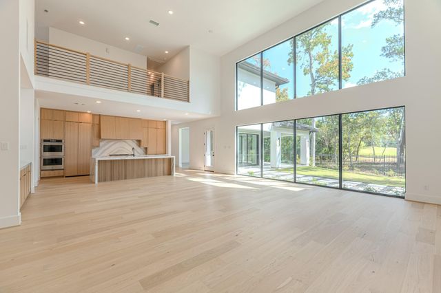 26 Squire Creek Way — THE WOODLANDS CARLTON WOODS CREEKSIDE SE
