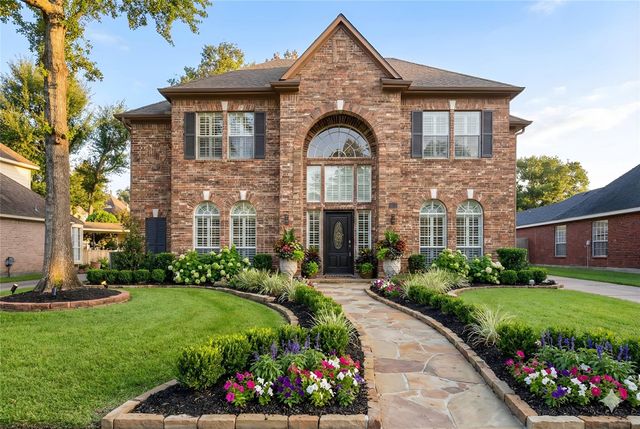 3610 Walnut Forest Ln — Cypresswood Glen