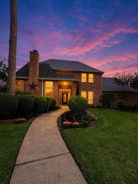 7714 Northbridge Dr — Memorial Northwest Sec 09