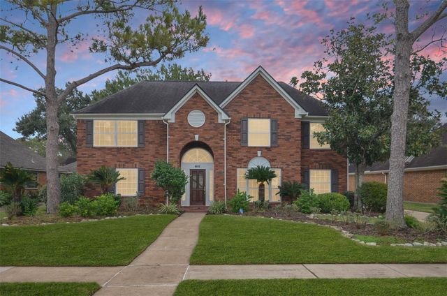 4415 Knightsbridge Blvd — Oxford Sec 1