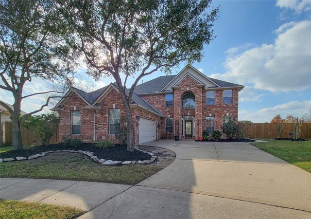 22631 Two Lakes Dr — Inverness Estates