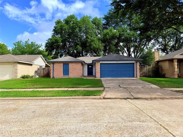 2927 Becket St — Southdown Sub