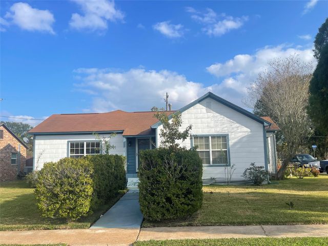 1212 Layton Dr — Harper