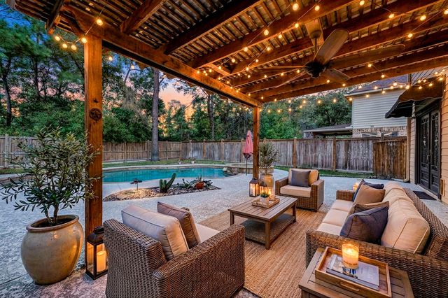 2511 Bridgestone Park Ln — Imperial Oaks Forest