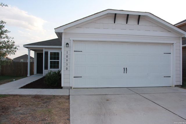 10930 Chatham Court — SAVANNAH PLACE UNIT 1