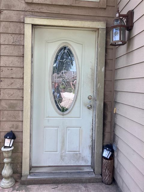 1417 27th Ave N — The Islands Ph 2 95