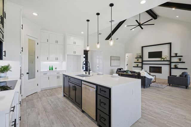 5009 Glenoaks Ct — GLENHOLLOW RANCH PH2