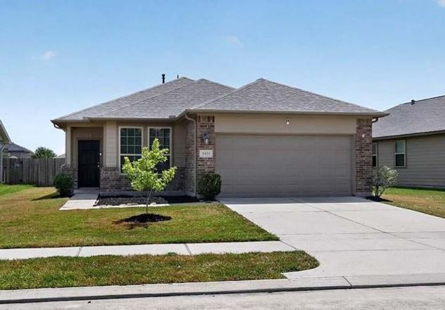 2411 Cactus Bend Dr — Woodland Pines Sec 9