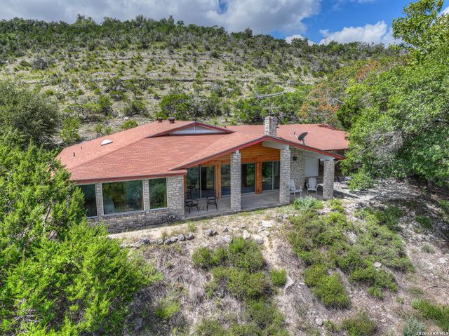 447 MADRONA DR — Naked Indian Reservation