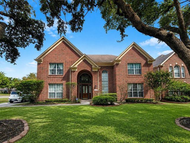 426 Fern Meadow Dr — Oyster Creek Village Lake Olympia Sec 3