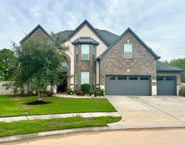 1207 Euclid Ct — Summer Park Sec 2