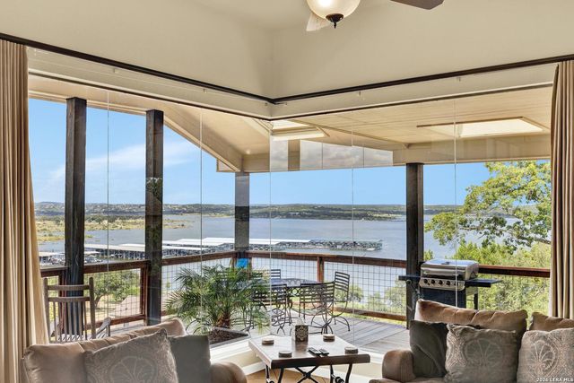 1525 W LAKESIDE DR — Canyon Springs Resort