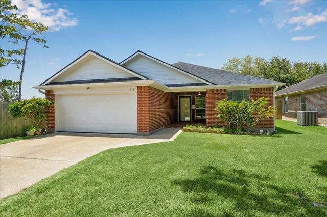 4341 Country Club Dr — Fairway Estates 2004