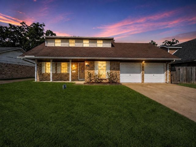 2808 Burke Rd — Parkview Manor