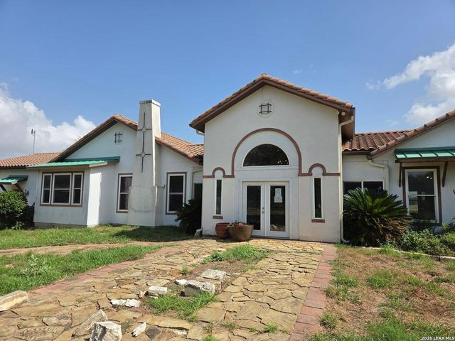 2270 County Road 306 — SUTHERLAND HILLS ESTATES