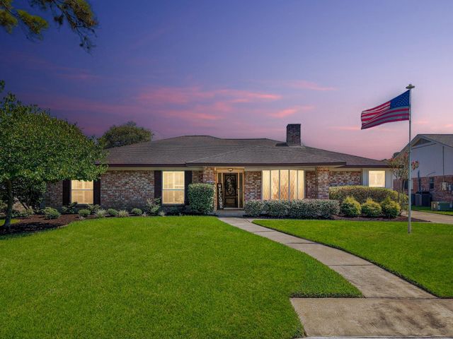 3615 Point Clear Dr — Quail Valley Glenn Lakes