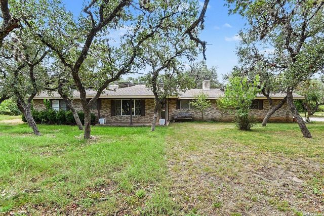13430 FM 1560 N — Evans Valley Acres Ns