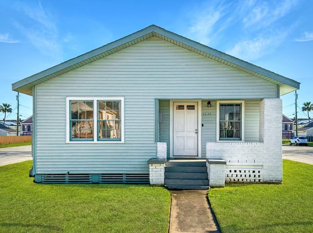 3727 Avenue L — Galveston Townsite