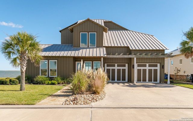 240 RESERVE LN — Reserve @ St. Charles Bay