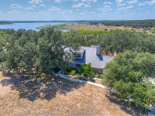 544 MILITARY DR — CANYON LAKE ISLAND