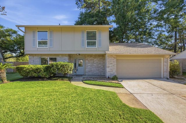 3234 Golden Leaf Dr — Hunters Ridge Village