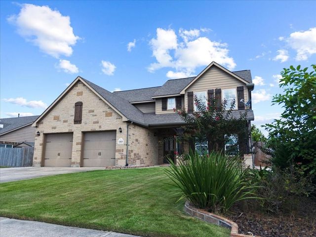11815 Eagle Ridge Dr — Eagle Point Estate