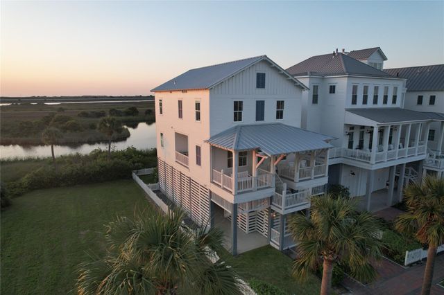 1510 Beachtown Dr — Beachtown Galveston Village 1
