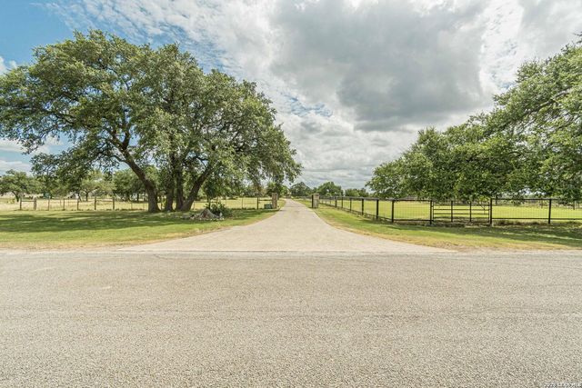287 SAN MARCOS TRL — WAGGENER RANCH COMAL