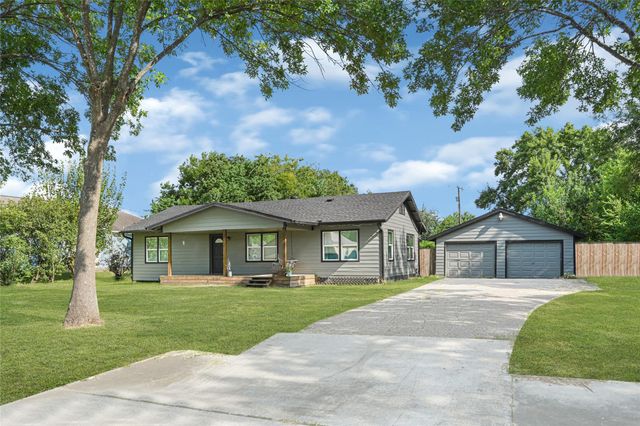 2324 13th Ave N — Stafford 1