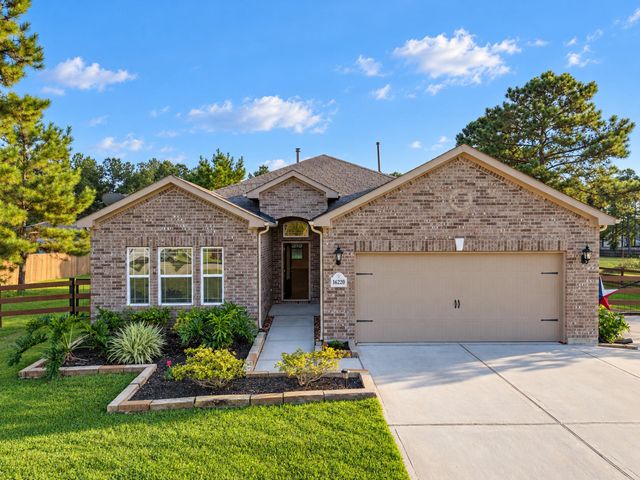 16220 Fayette St — Deer Pines Sec 1