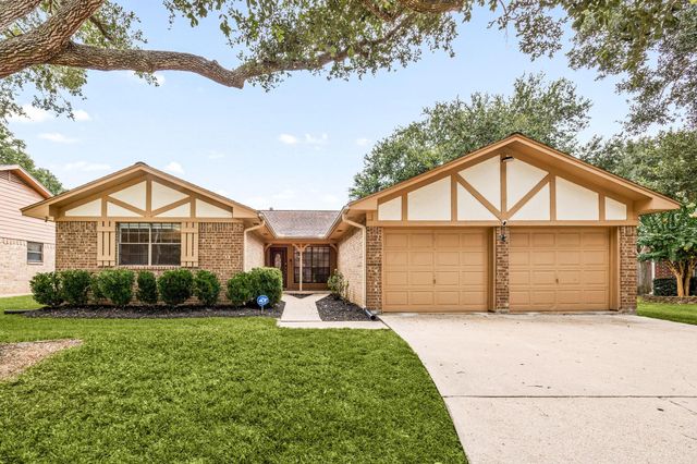 2019 Franklin Cir — Cambridge Village