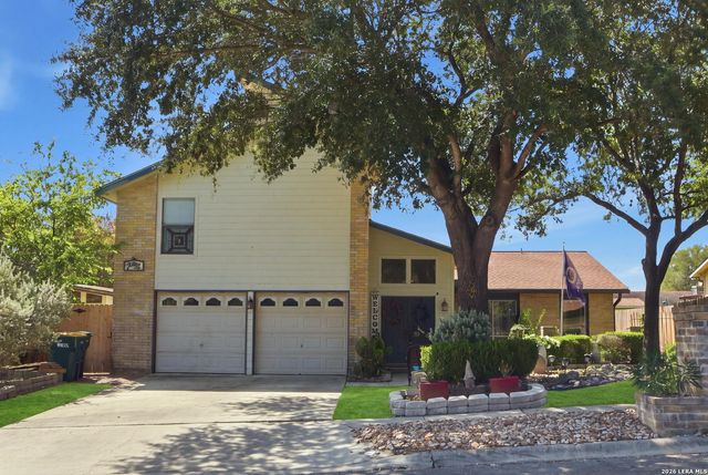 7952 Splintered Oak — LIVE OAK VILLAGE