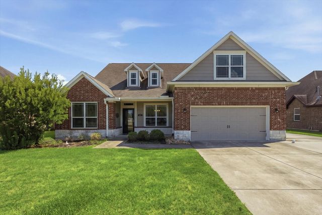 13930 Hawthorne Cir — Lakes/Champions Estates Sec 2a