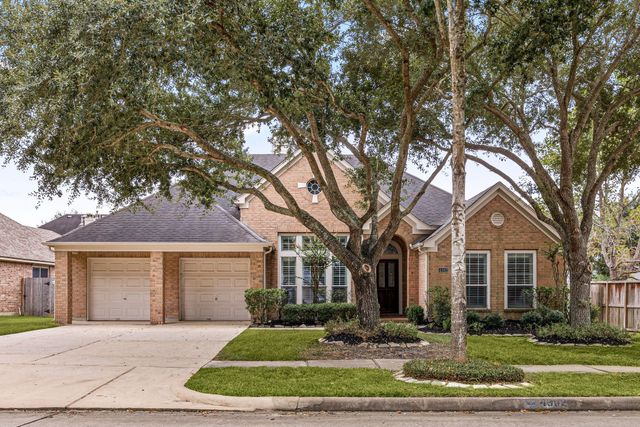 4302 Toledo Bend Dr — Waterside Estates