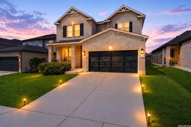 4530 Whispering Oak — LEGEND POINT