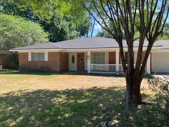 407 Wilson Rd — Wilson Park