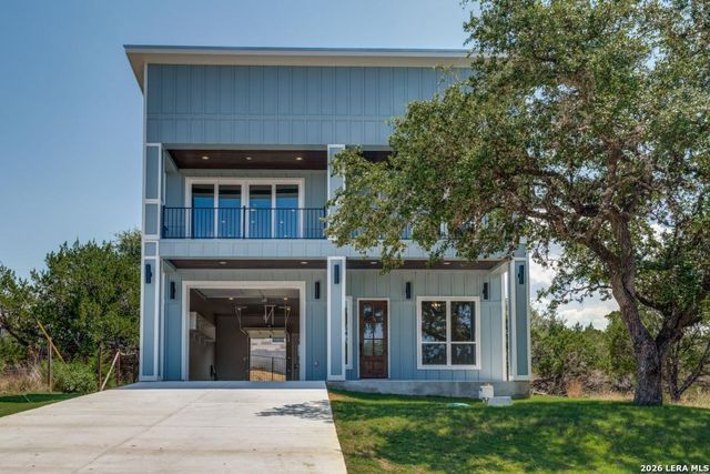 748 RIVIERA DR — Canyon Lake Hills