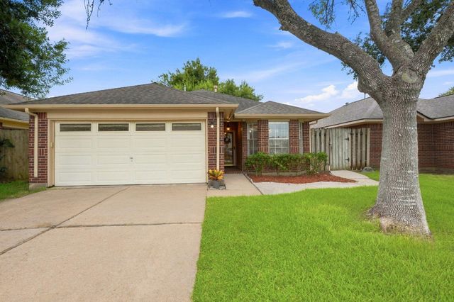 8105 Aspen St — Amburn Park