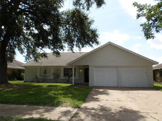 2434 Tyler Ln — Deer Meadows Sec 03