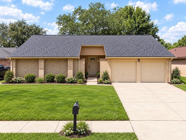 10015 Rustic Rock Rd — Fairmont Park West Sec 03