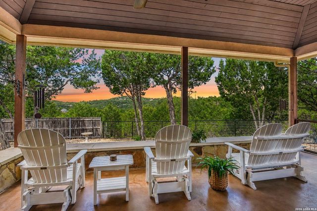 178 Whitell Bay — CLEAR WATER ESTATES