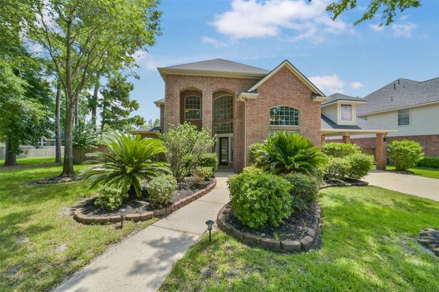 18303 Enchanted Rock Trl — Eagle Springs