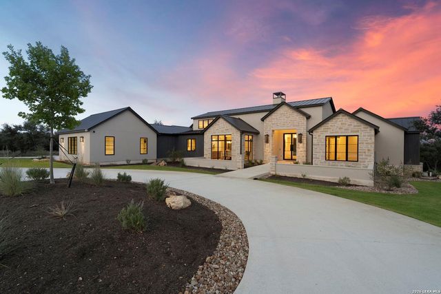 258 Mitchell Dr — ESTATES AT MITCHELL RANCH