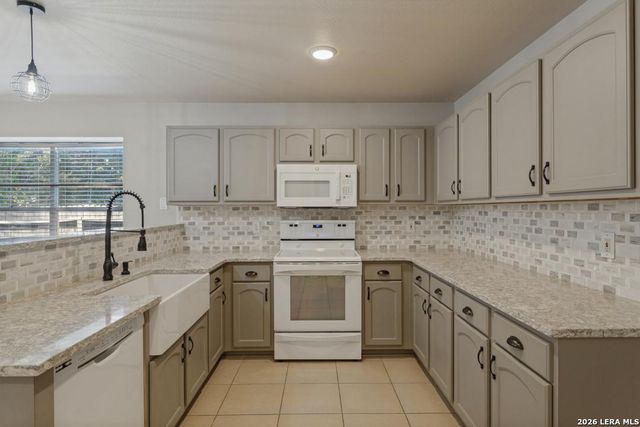11310 Mentmore — SEDONA