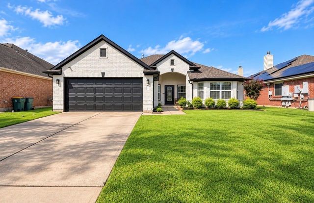 5202 Camarosa Dr — Strawberry Glen Sec 02