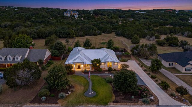 979 Long Meadow — RIVER CROSSING