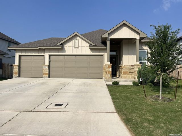 3739 Canby Oak — Three Oaks