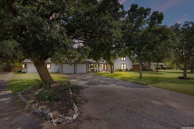 131 ELM WAY — GUADALUPE HTS