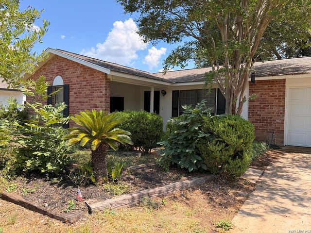 300 JUDITH ANN DR — PARKLAND VILLAGE